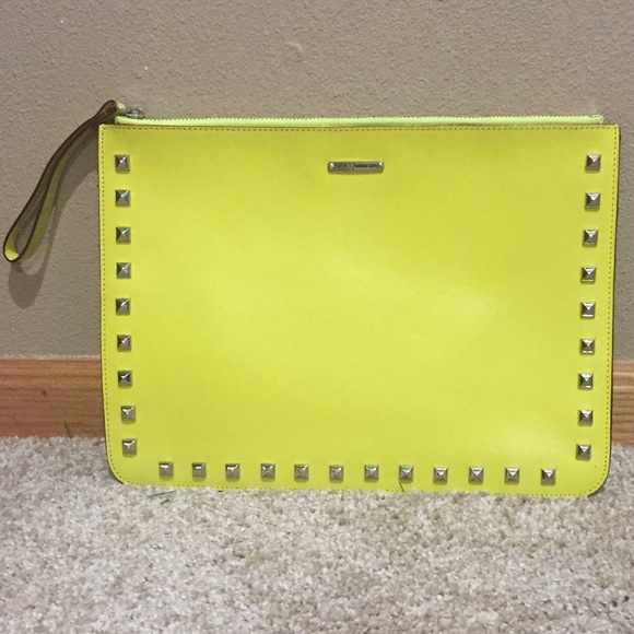 Rebecca Minkoff Handbags - Rebecca Minkoff Clutch